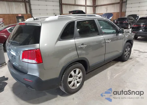 2012 Kia Sorento Lx V6 z USA, uszkodzony, nr VIN 5XYKTDA28CG286508